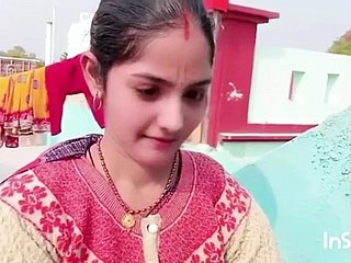 Ragazza del villaggio indiano rasa ague sua figa, sesso caldo indiano Reshma Bhabhi