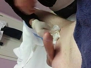 Cuming podczas woskowanie pielęgnacji